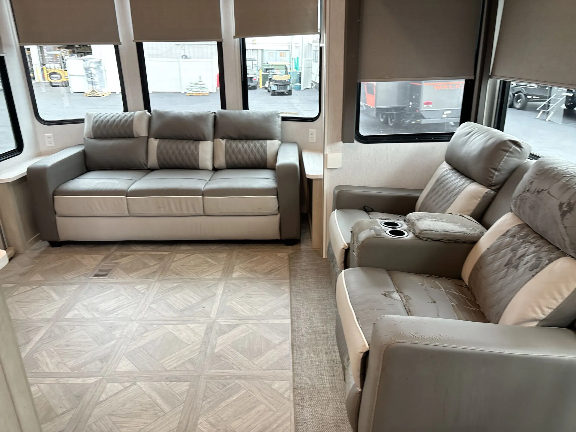 2023 Forest River Wildwood Grand Lodge 42FLDL — living area main