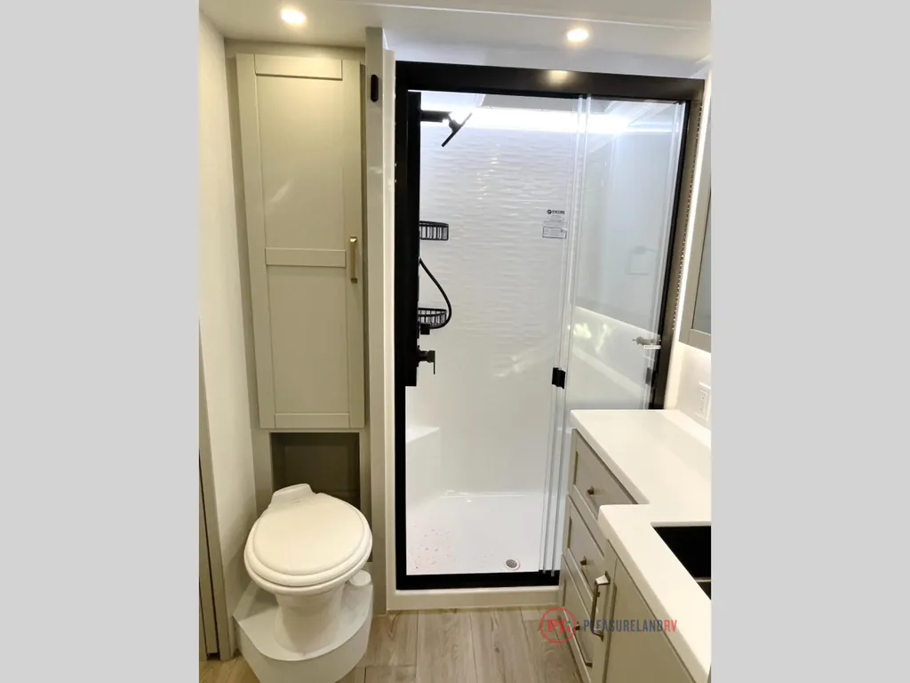 2026 Brinkley Model Z 3420, Photos photo 21