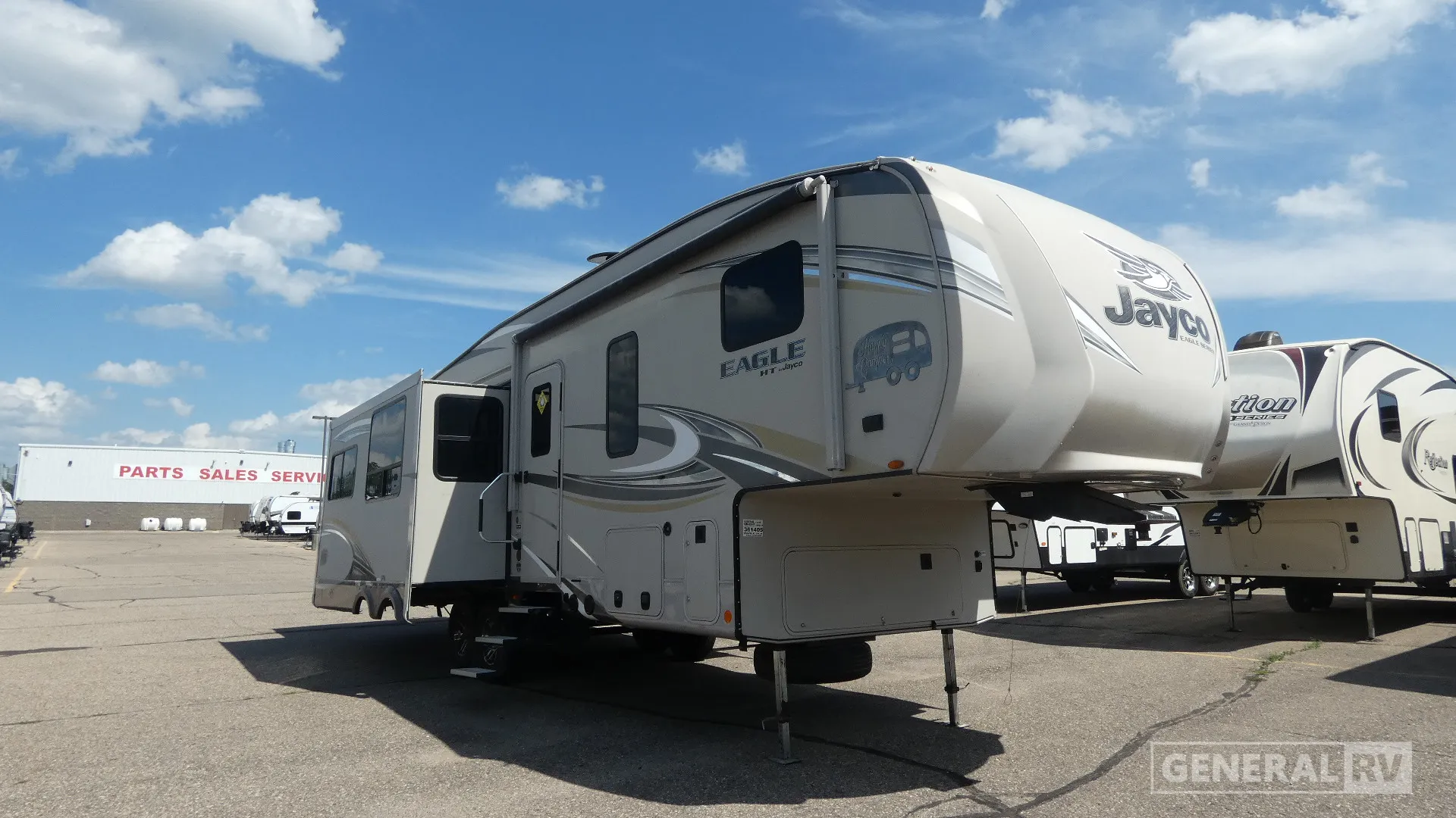 2019 Jayco Eagle HT 30.5CKTS - Photo 2