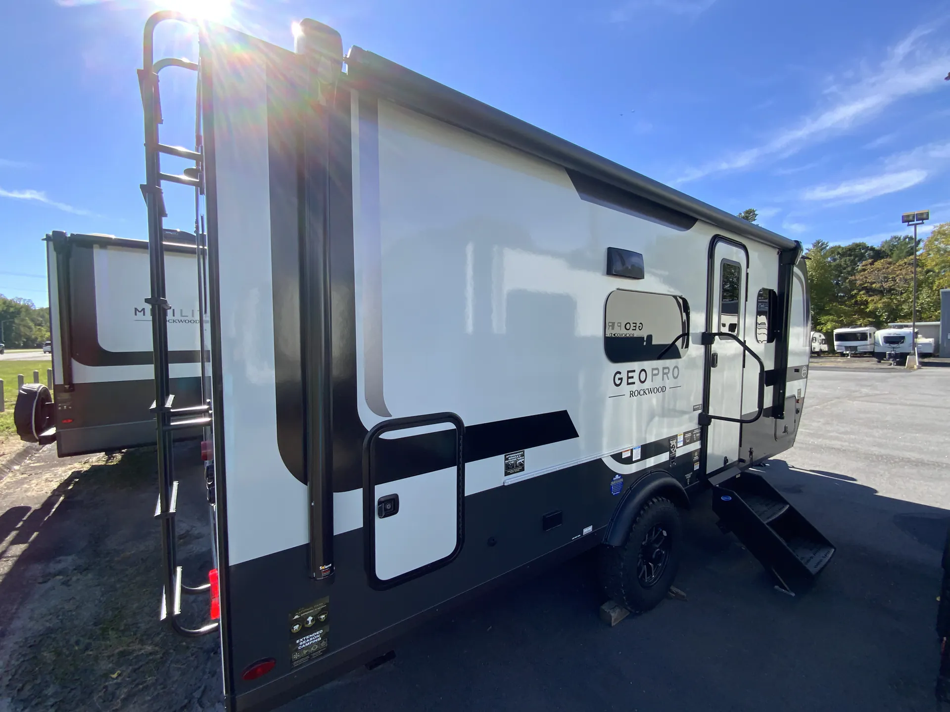2027 Forest River Rockwood Geo Pro G20SFB — Photo 6