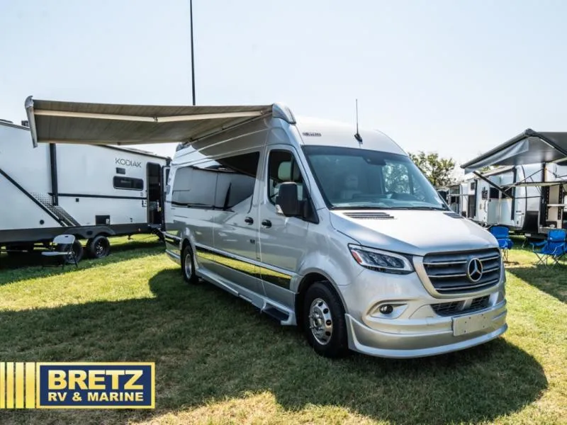 2023 Grech RV Strada-ion TOUR - Photo 2