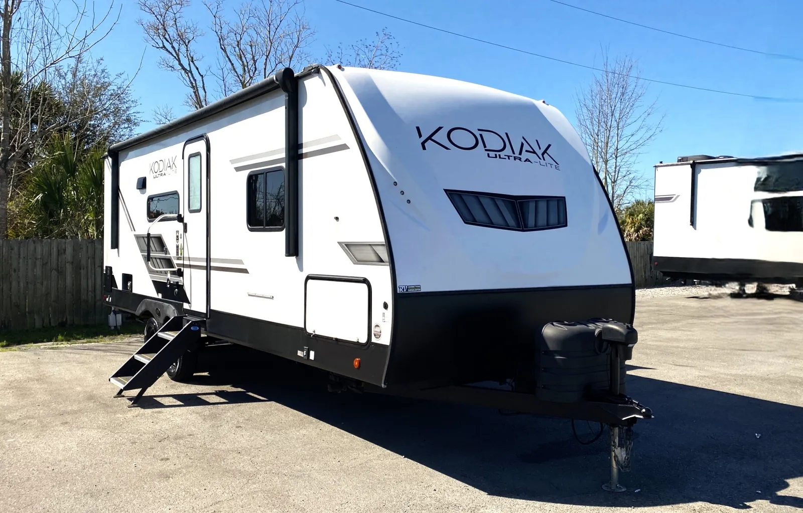 2022 Dutchmen Kodiak 242RBLS - Main photo