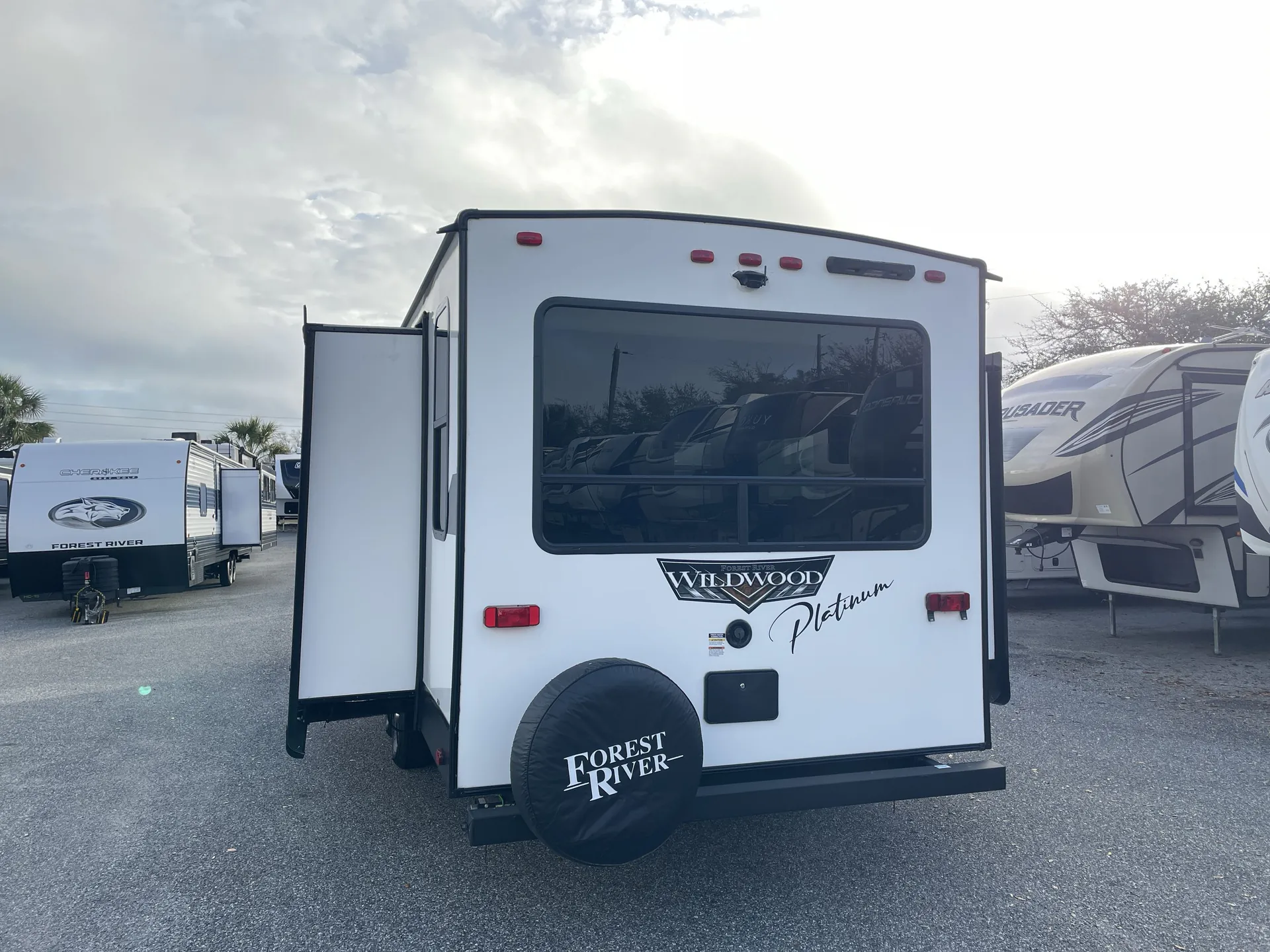 2023 Forest River Wildwood 27RE — backside