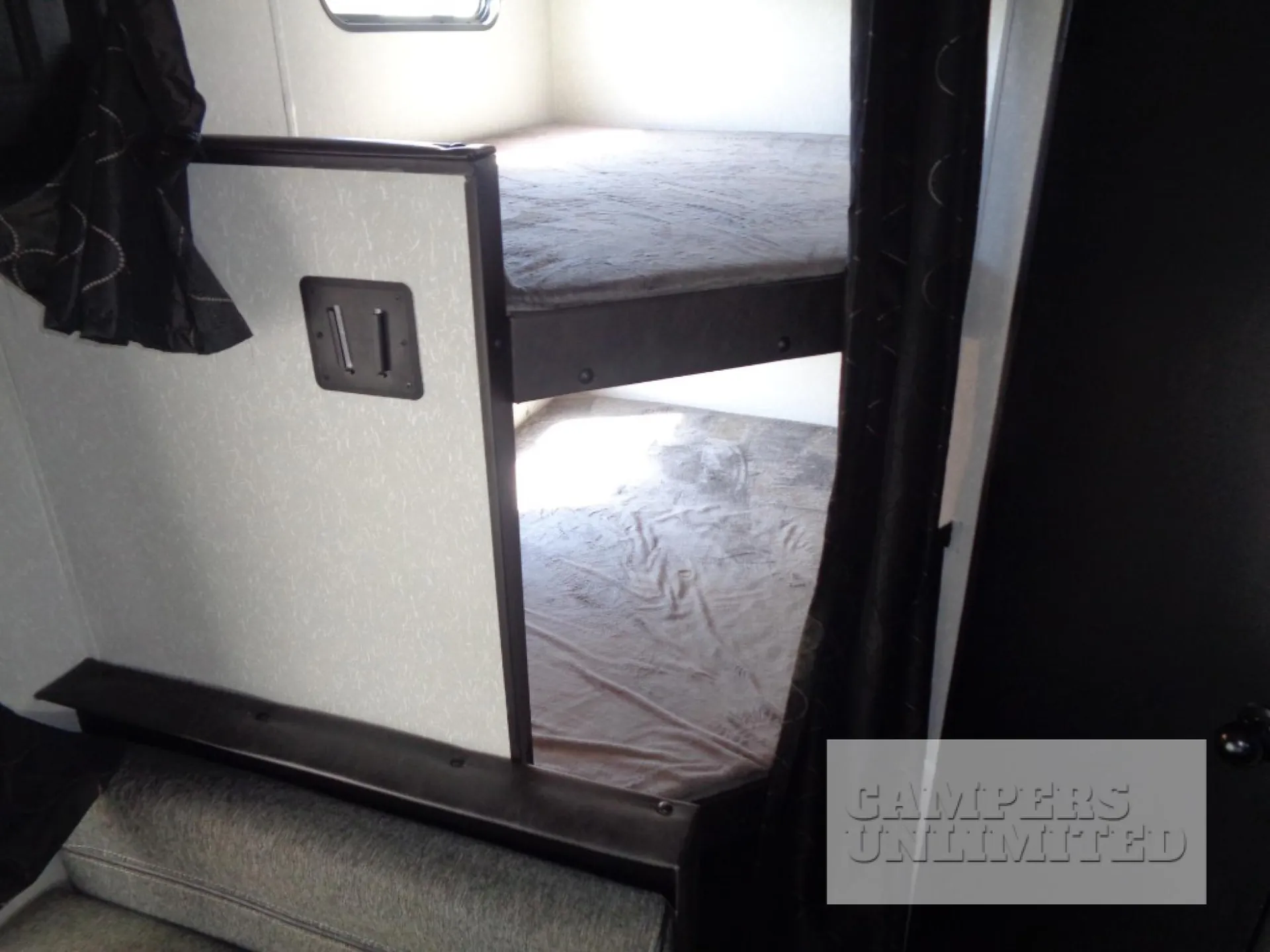 2022 Forest River Cherokee Grey Wolf 26DJSE - Photo 4