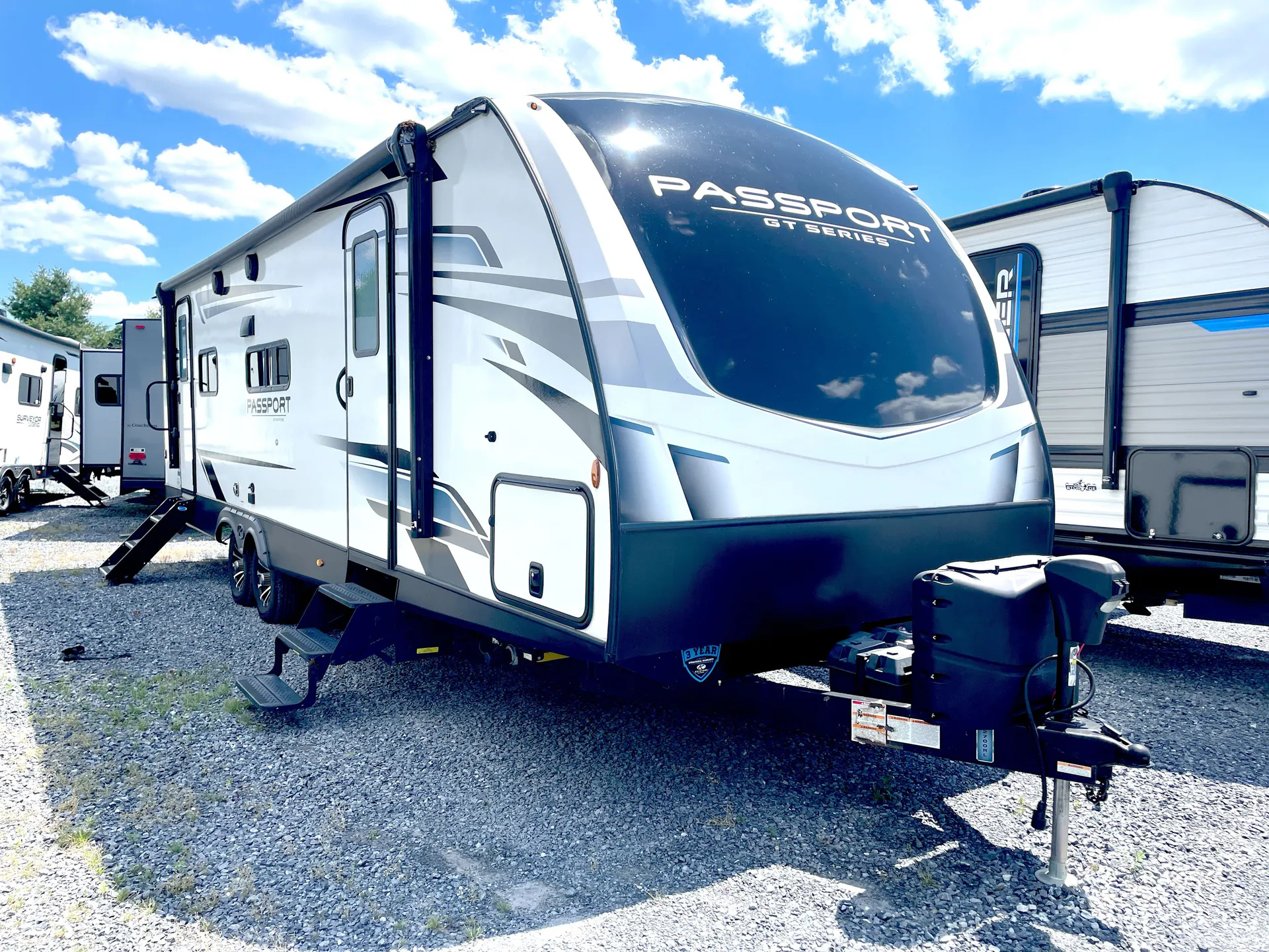 2023 Keystone Passport 2700RL - Photo 2