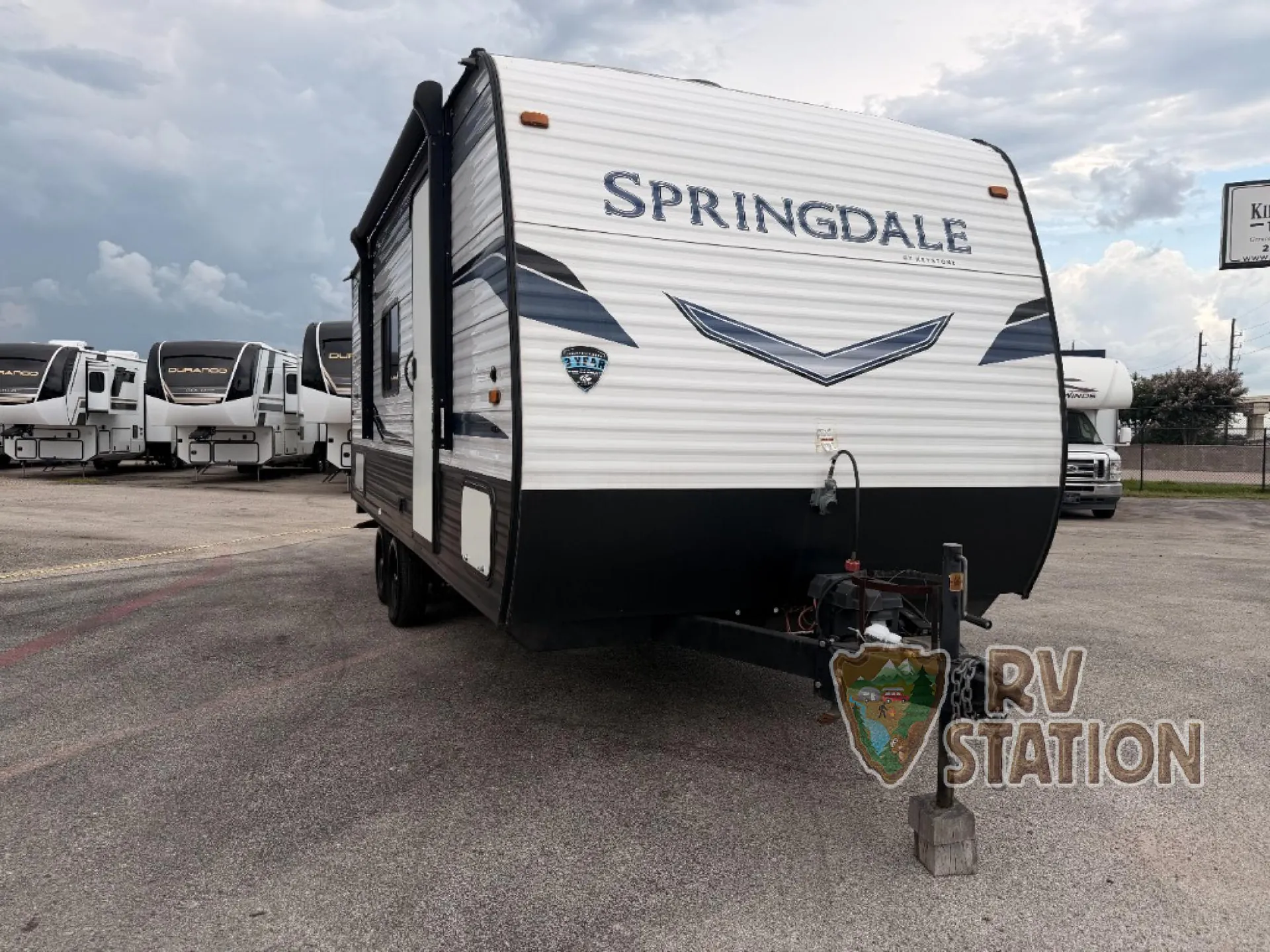 2022 Keystone Springdale Mini 2010BH - Photo 2