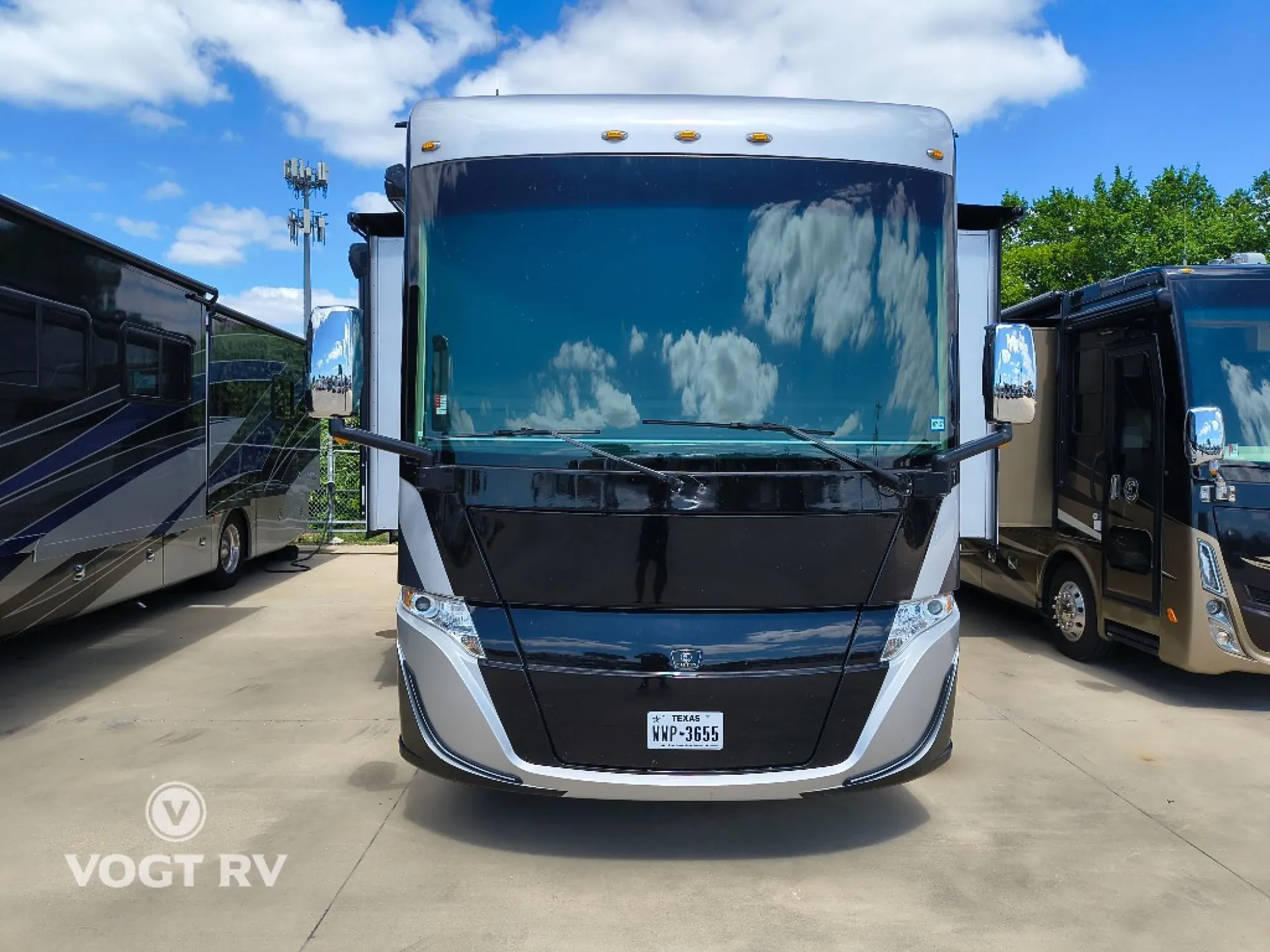 2026 Tiffin Byway 38 CL - Photo 3