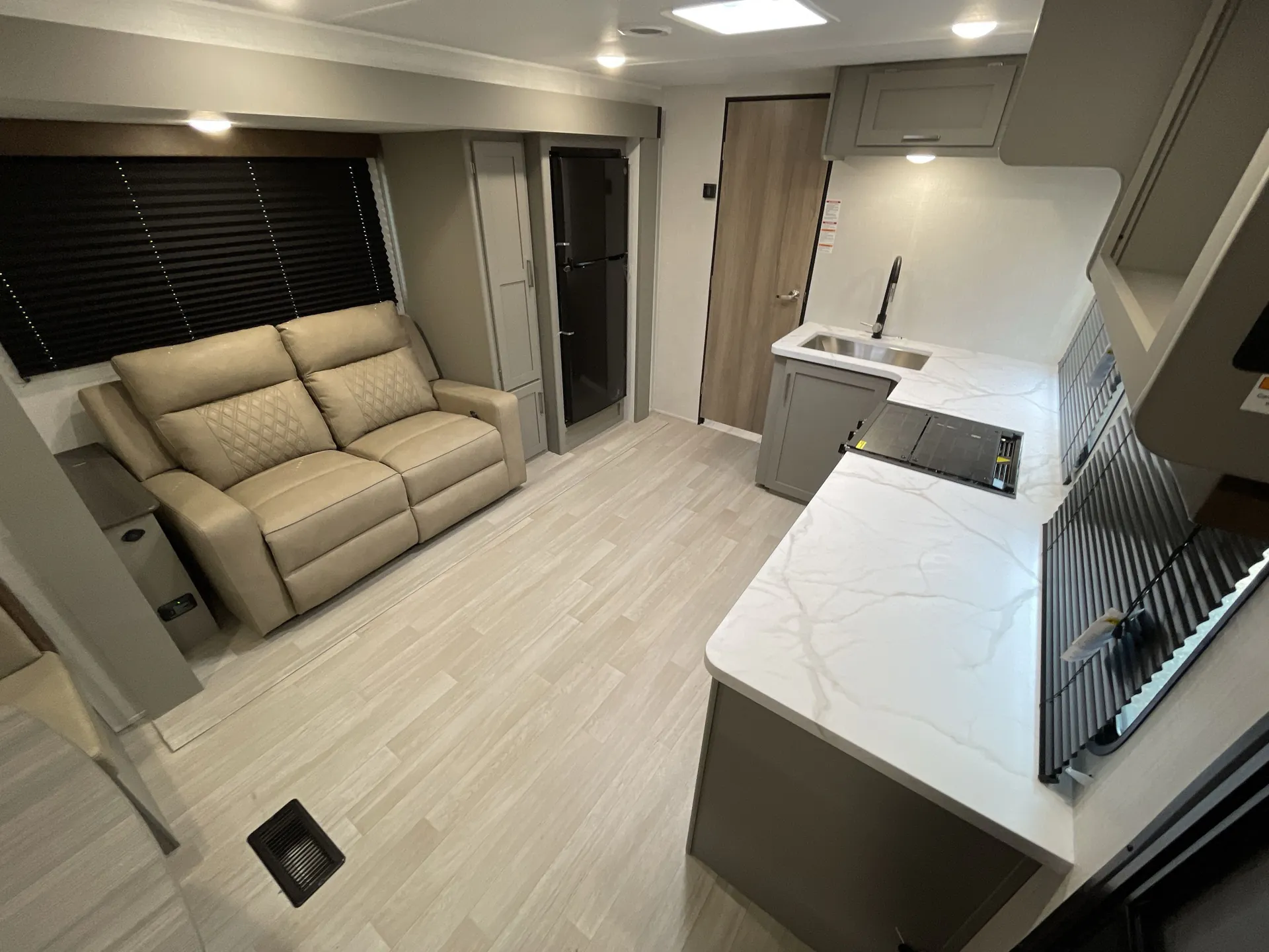 2026 Keystone Hideout Sport 254RD — living area main