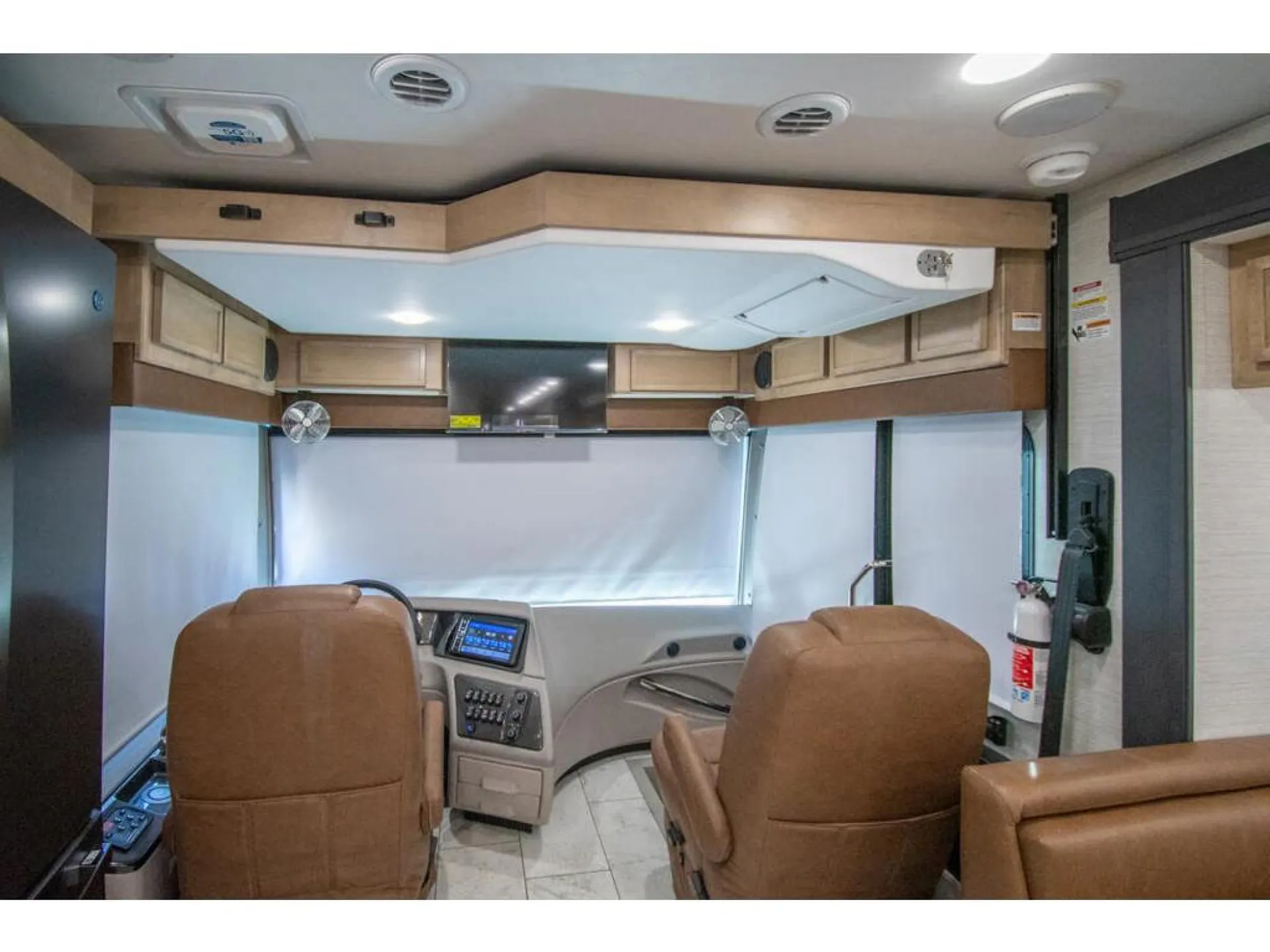 2026 Forest River Berkshire XL 40E - Photo 4