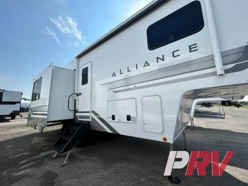 2027 Alliance RV Avenue All-Access 25RL - Photo 3