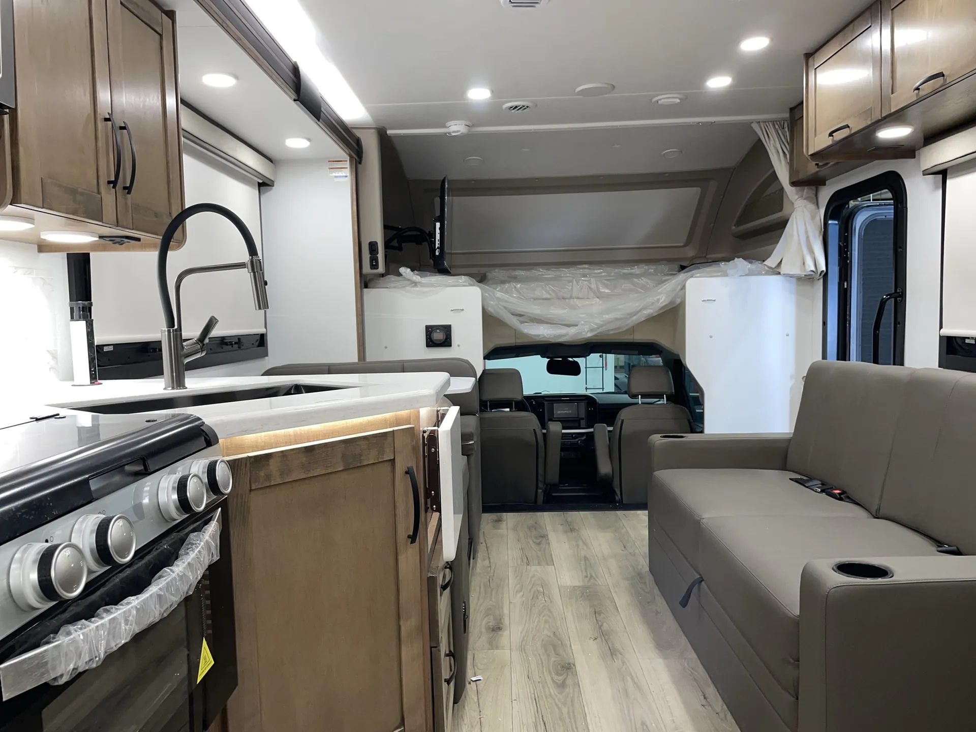 2026 Jayco Greyhawk Xl Desert Edition 33F — living area main