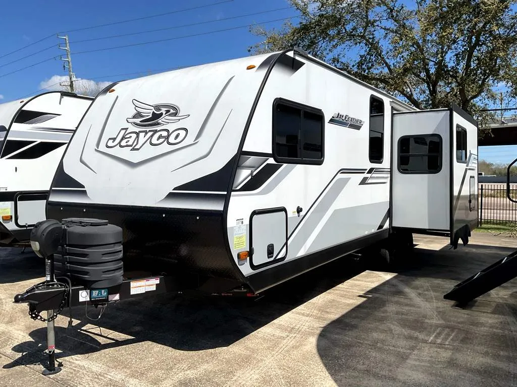 2025 Jayco Jay Feather 23RK - Photo 4