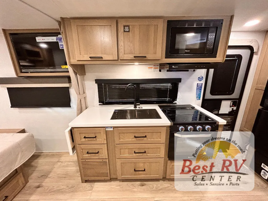 2027 Forest River Rockwood Mini Lite 2109S, Photos photo 41