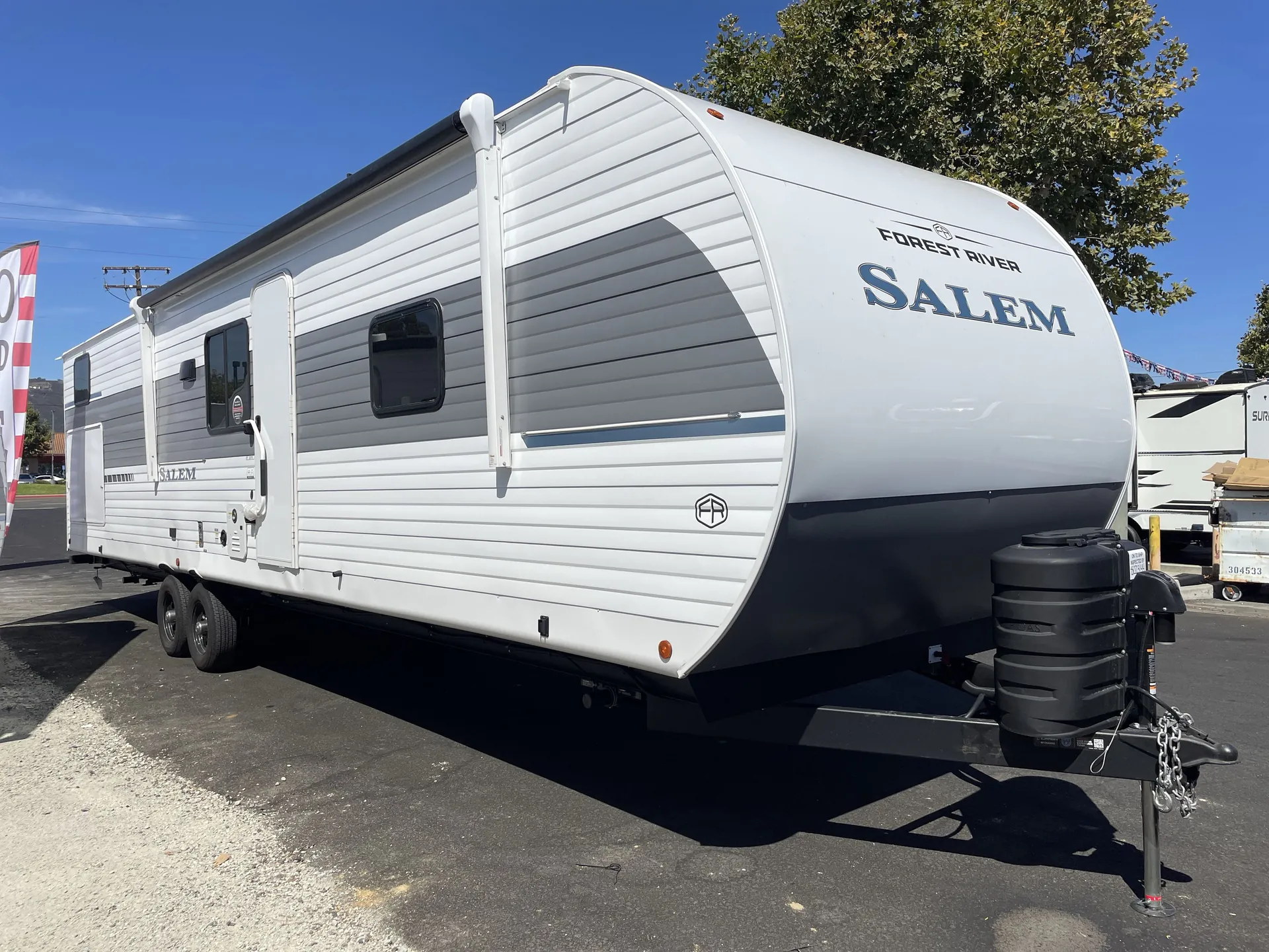 2027 Forest River Salem 33TS
