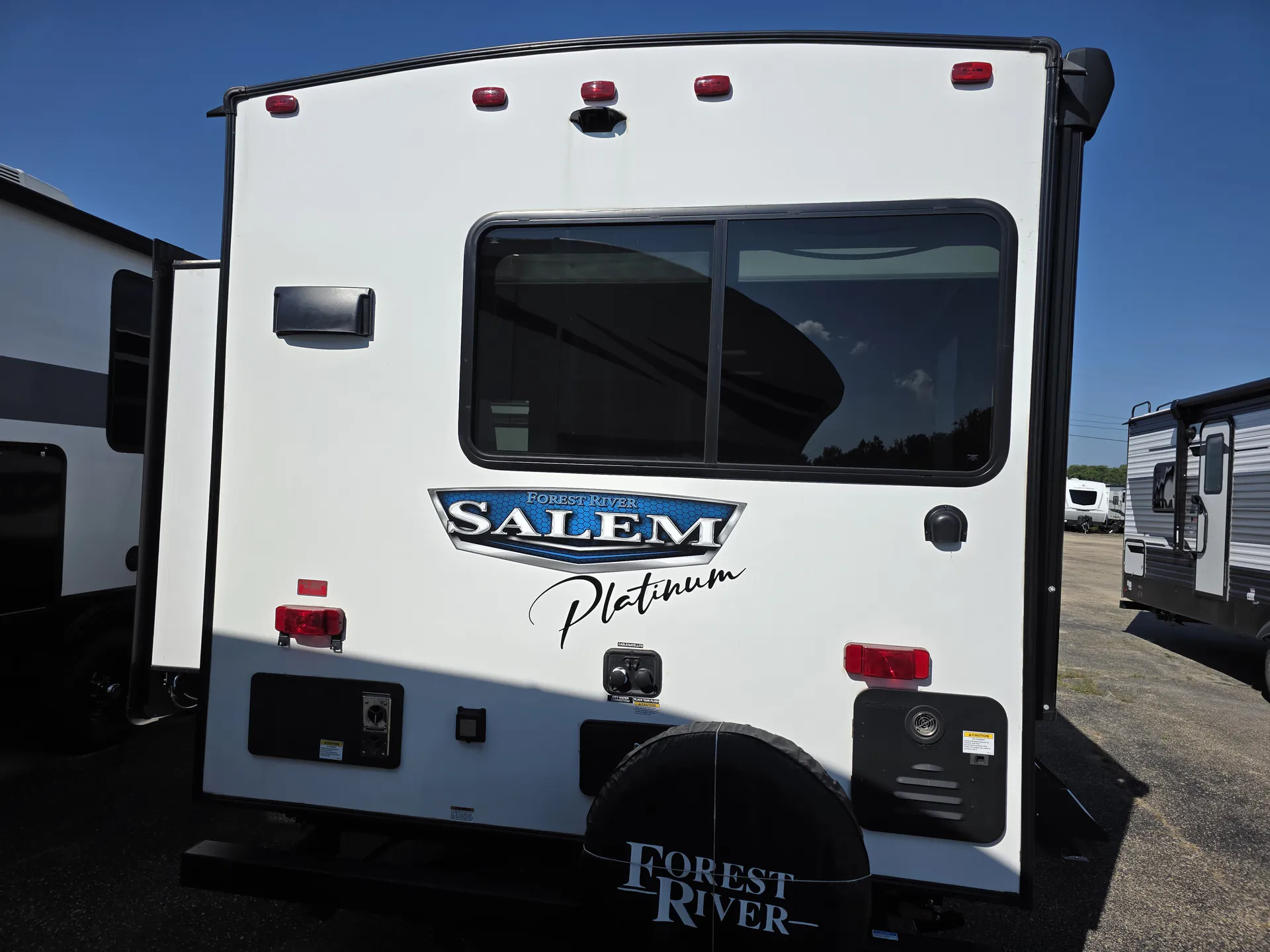 2023 Forest River Salem 32RET dealer photo 7 from Jeff Bright RV Center