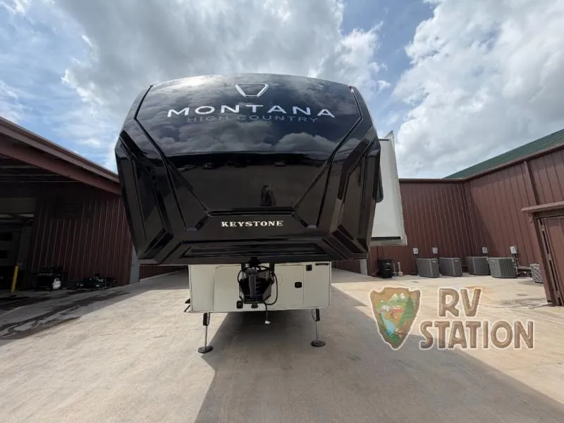 2026 Keystone Montana High Country 290RL - Photo 4