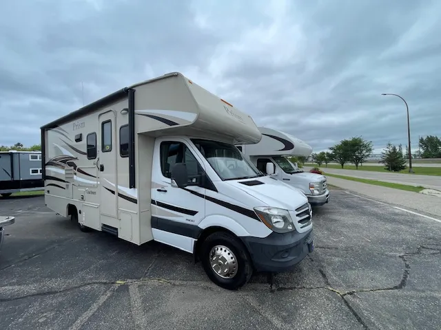 2016 Coachmen Prism 2200LE - Photo 3
