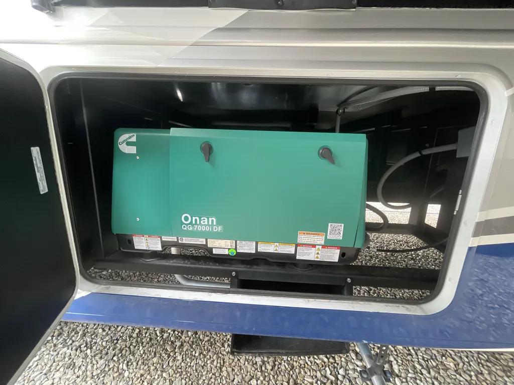 2027 Entegra Coach Vision XL 36C, Photos photo 16