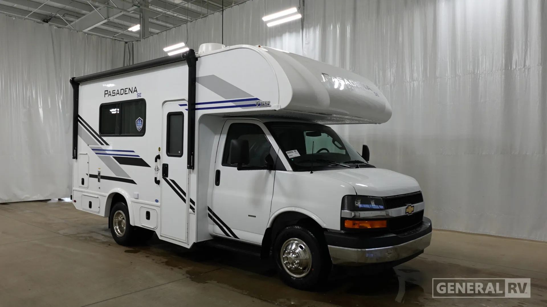 2026 Thor Motor Coach Pasadena SE SX19 Chevy - Photo 2