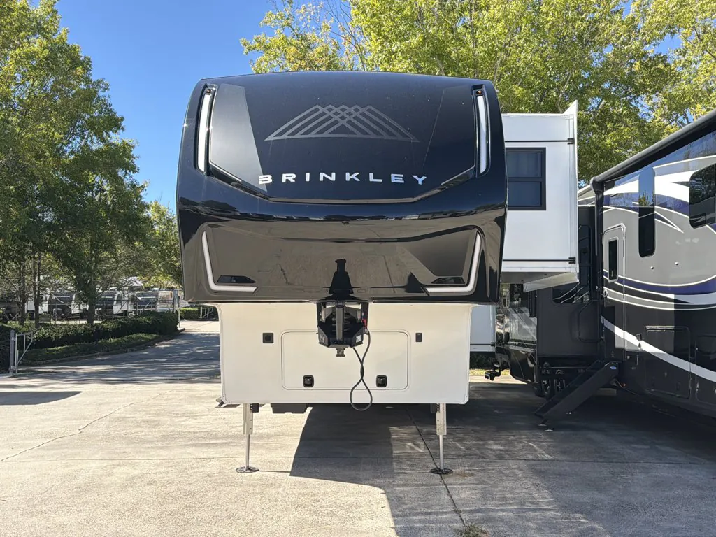 2025 Brinkley Model Z 3610, Photos photo 2
