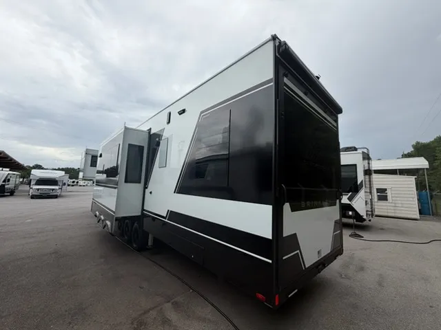 2026 Brinkley Model G 4150, Photos photo 4