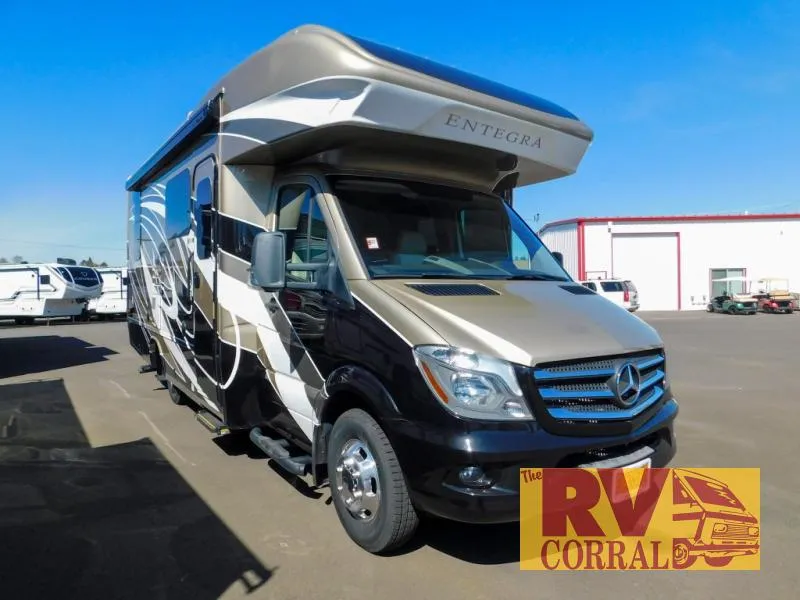 2019 Entegra Coach Qwest 24L - Photo 2