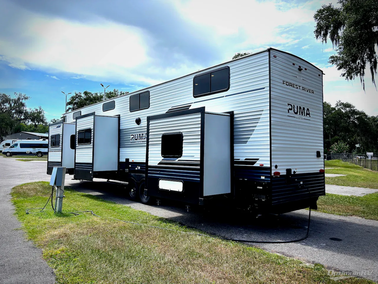 2027 Forest River Puma Vista 403LFT - Photo 4