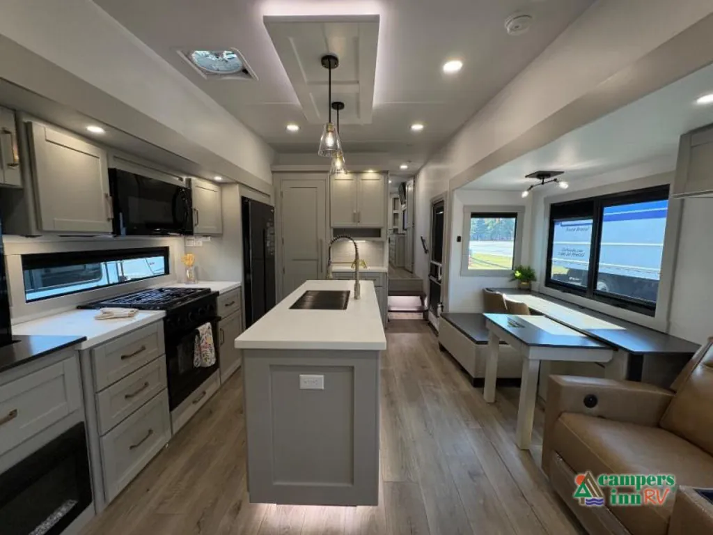 2026 Brinkley Model Z 3515, Photos photo 4