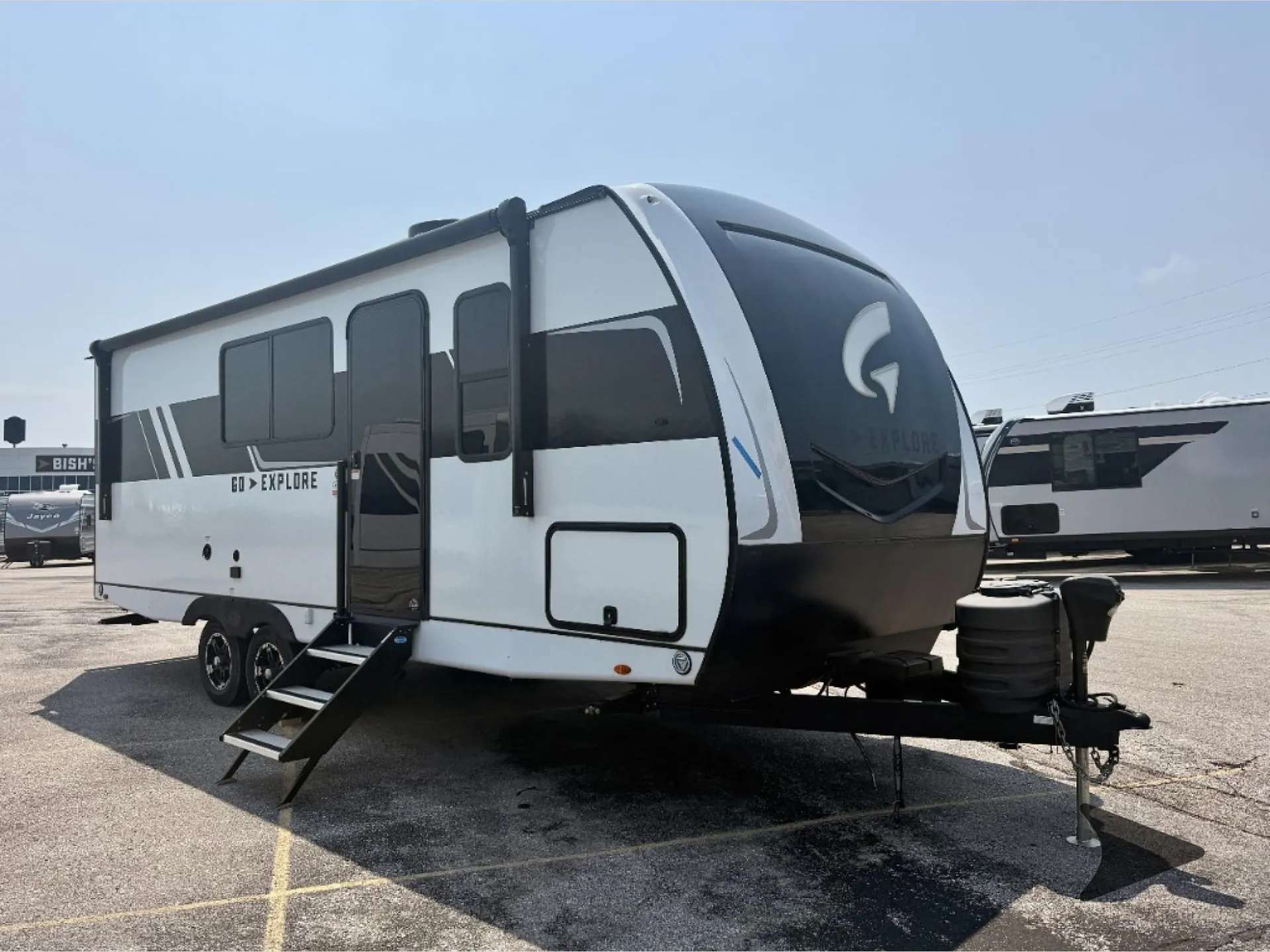 2025 Wayfinder RV GO EXPLORE X225 - Photo 2