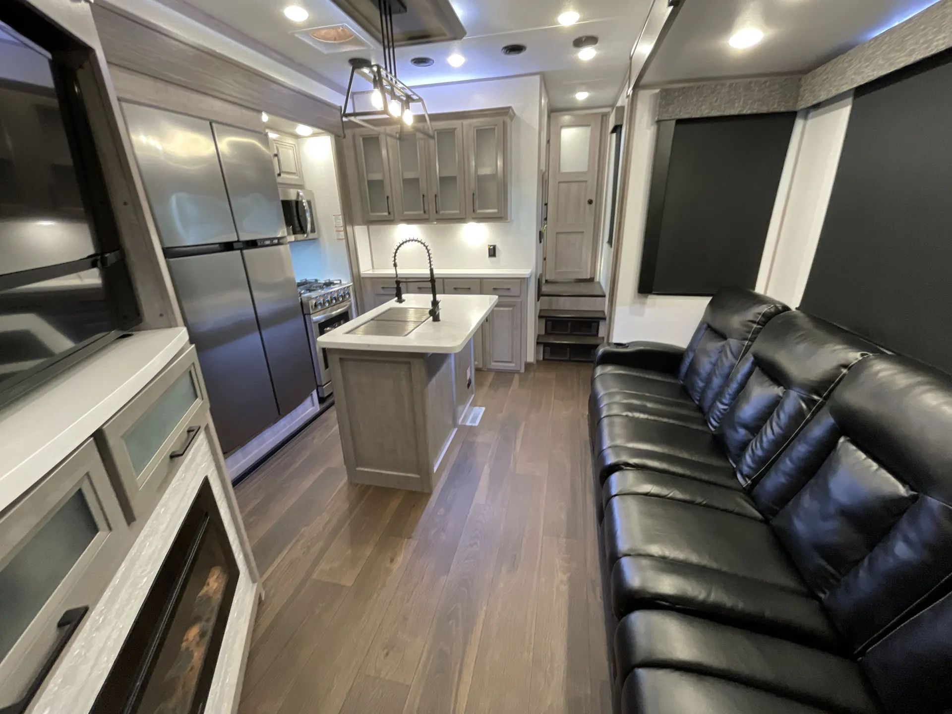 2023 Dutchmen Voltage 3675 dealer photo 3 from Camping World