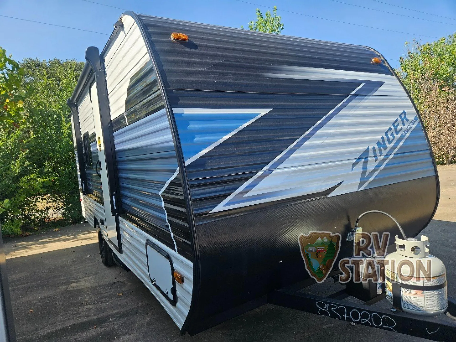 2025 CrossRoads Zinger Lite 18RB dealer photo 1 from RV Station