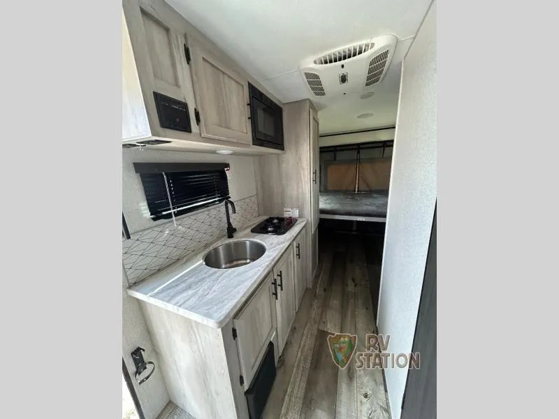 2022 KZ Escape Used    E18 HATCH - Photo 3