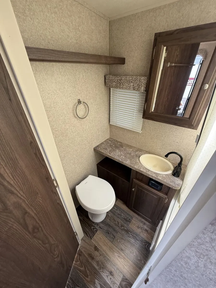2016 Forest River RV ROCKWOOD ROO 21DK 21DK — Photo 7