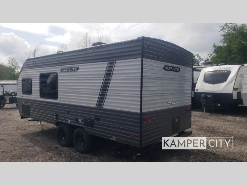 2026 Sunset Park RV Sun Lite LTD 21DB - Photo 3