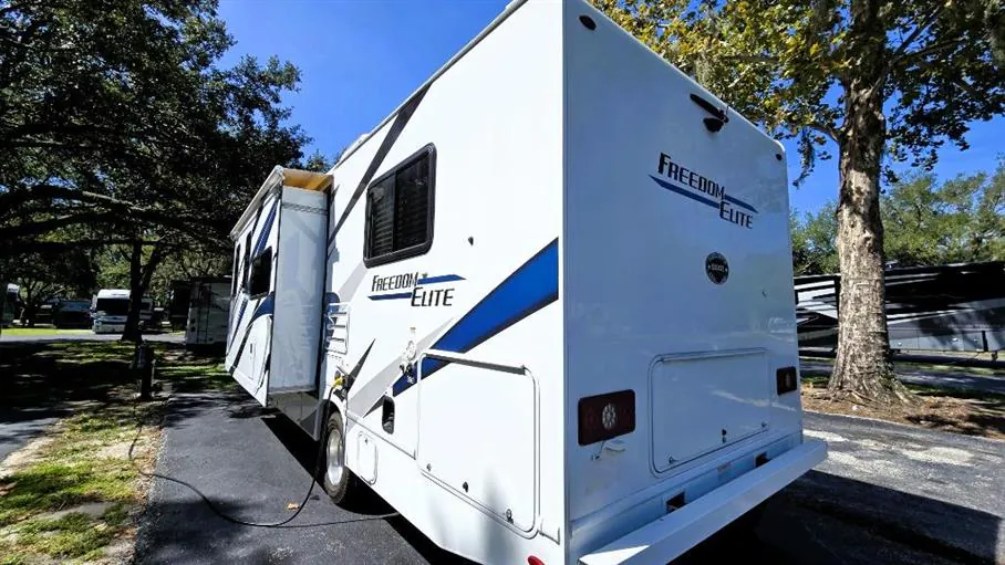 2022 Thor Motor Coach Freedom Elite 28HE, Photos photo 6