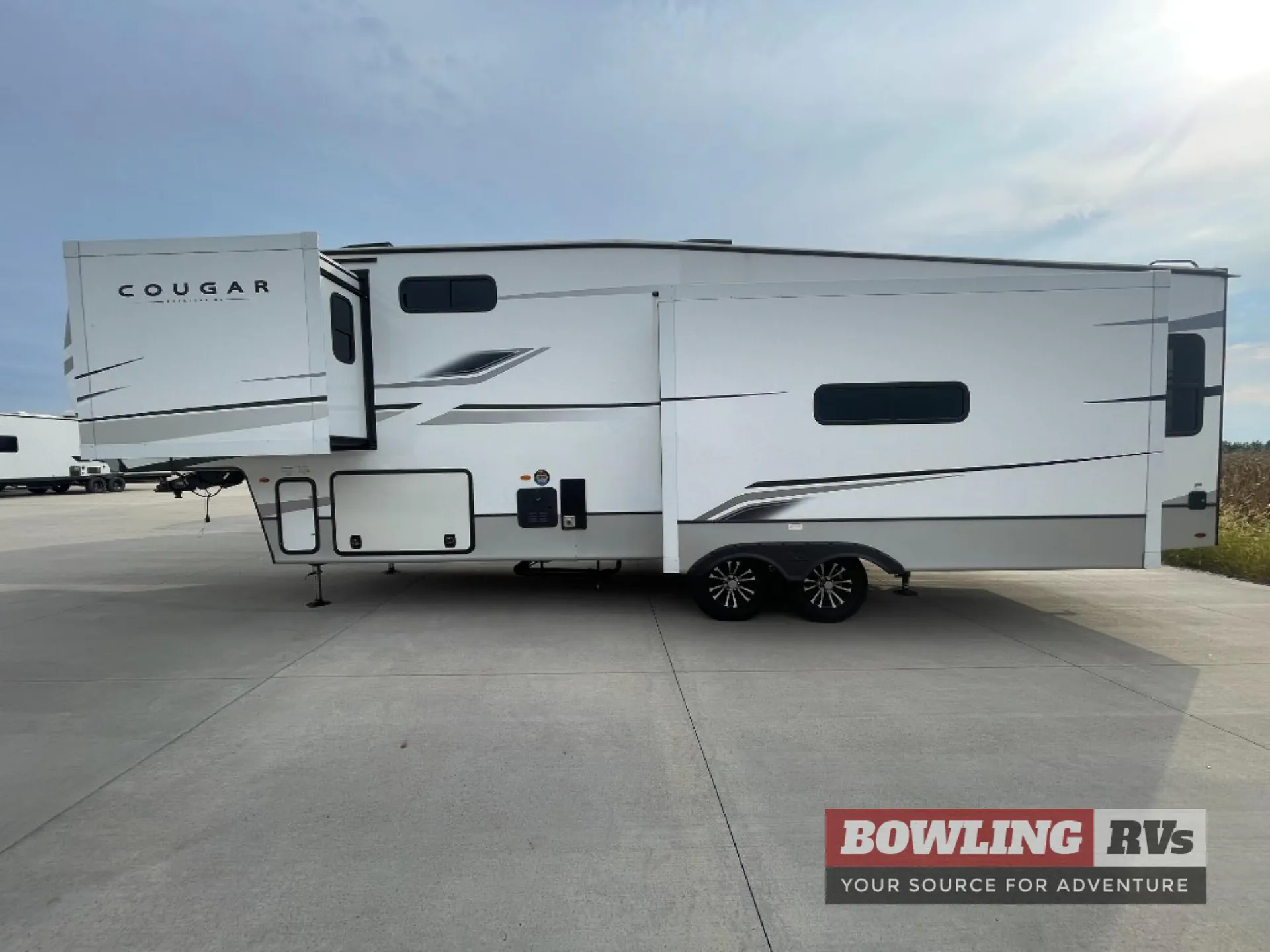 2024 Keystone Cougar 316RLSSE - Photo 3