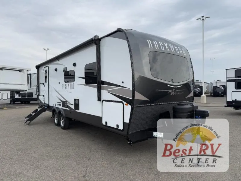 2025 Forest River Rockwood Ultra Lite 2606WS - Photo 2