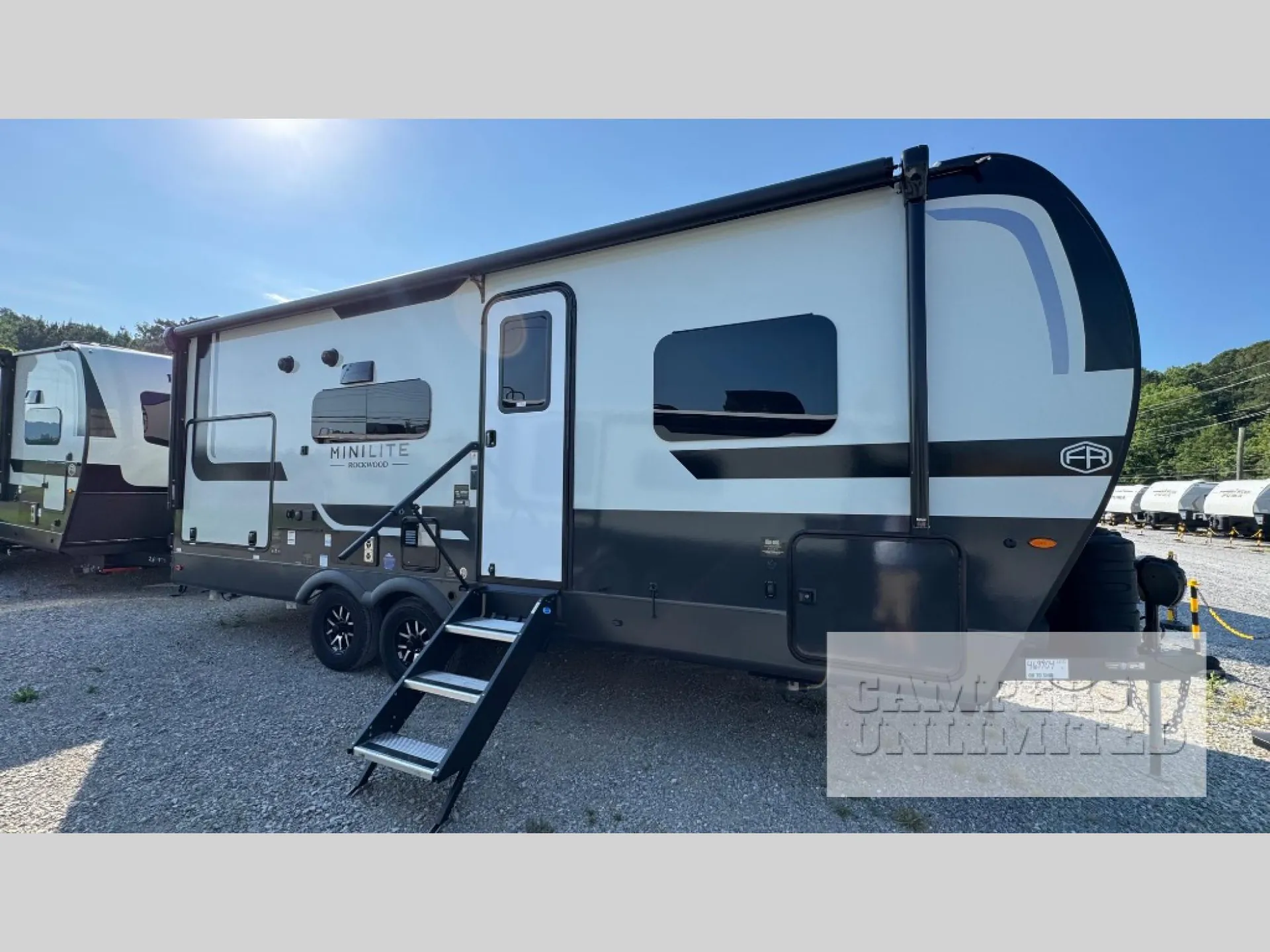 2026 Forest River Rockwood Mini Lite 2513S — Photo 5