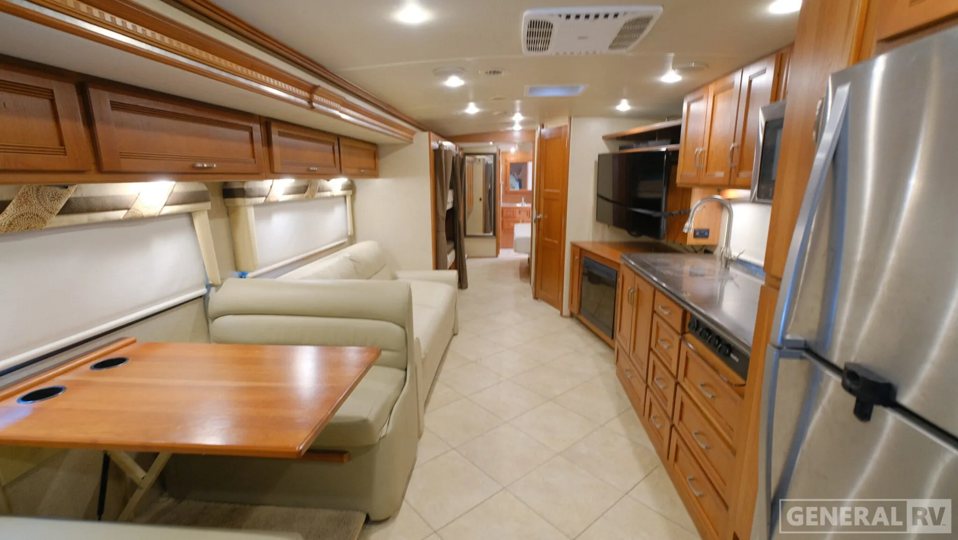 2016 Winnebago Solei 38R - Photo 3