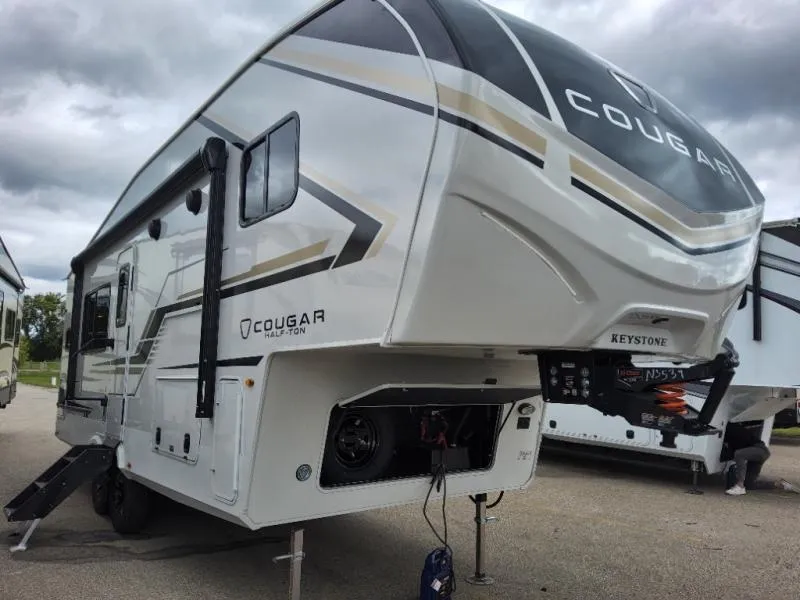 2026 Keystone RV Cougar Half-Ton 23MLE - Photo 2