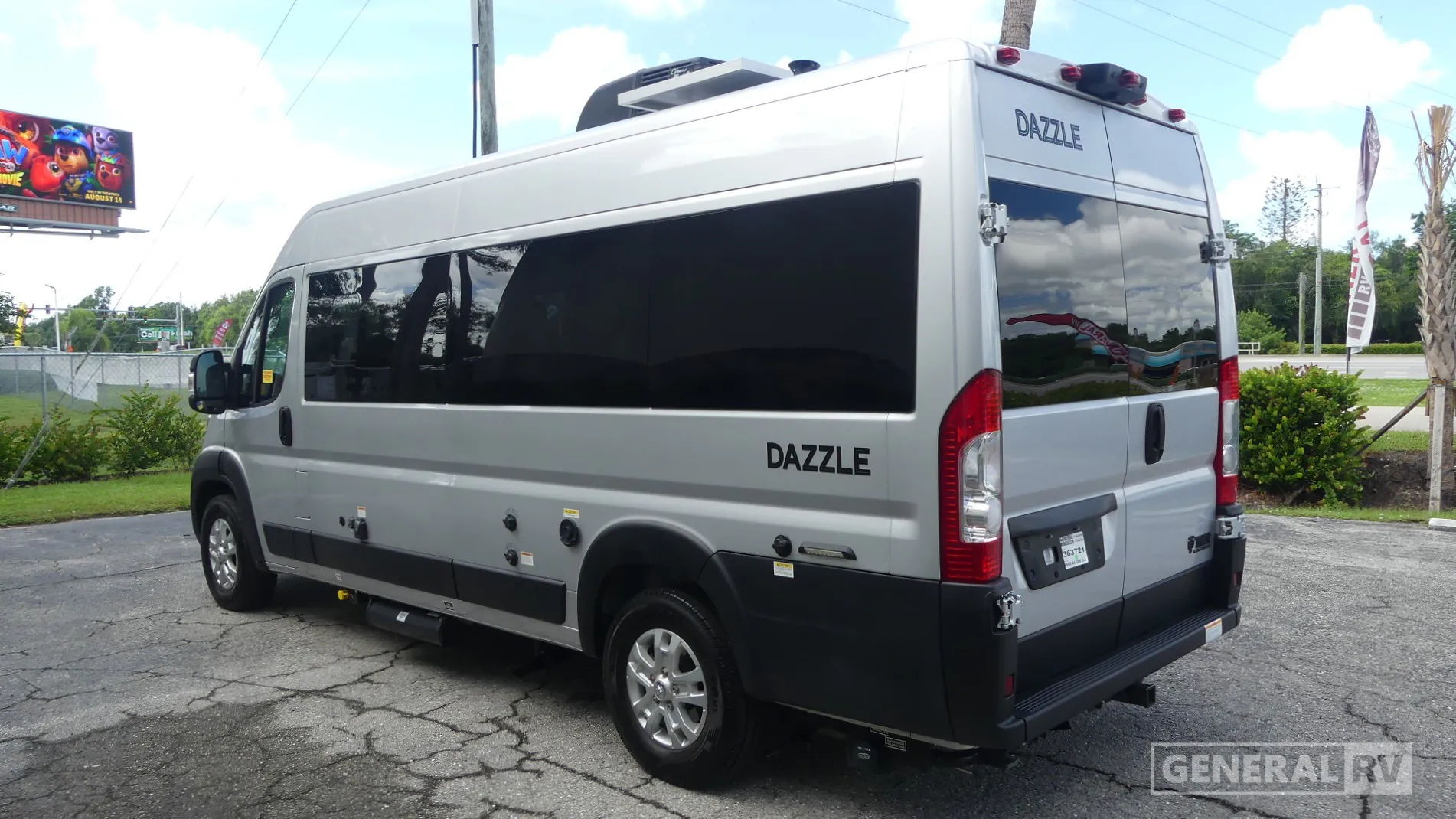 2024 Thor Motor Coach Dazzle 2LB - Photo 4