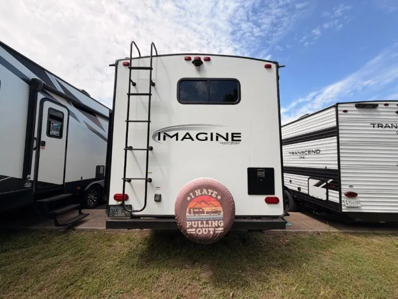 2022 Grand Design Imagine 2600RB - Photo 3