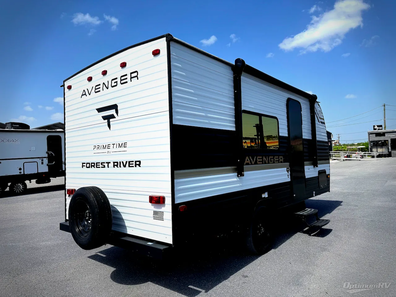 2027 Forest River Avenger LT 16RBX dealer photo 2 from Optimum RV