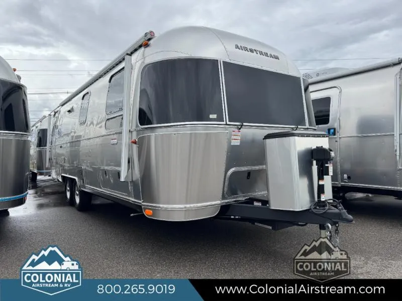 2026 Airstream International 27FB - Photo 2