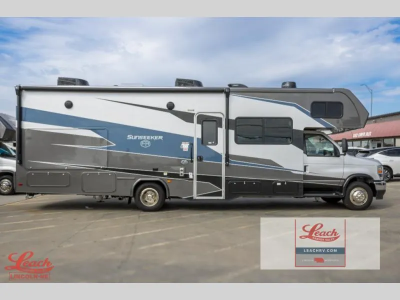 2025 Forest River Sunseeker Classic 2860DS - Photo 3
