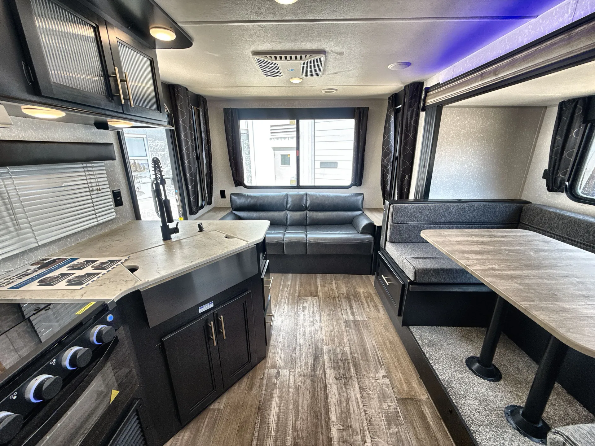 2022 Forest River Cherokee Grey Wolf 22RR — living area main