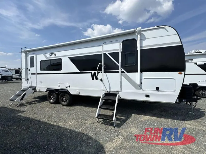 2026 Winnebago Thrive 24RKS - Photo 3