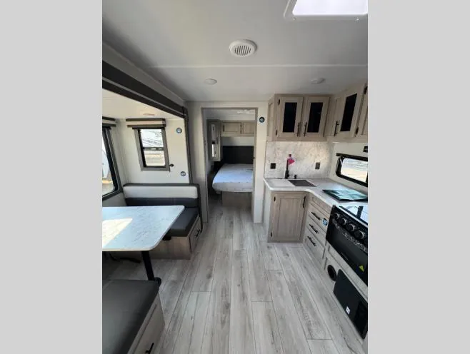 2026 East to West Della Terra 262BH, Photos photo 9