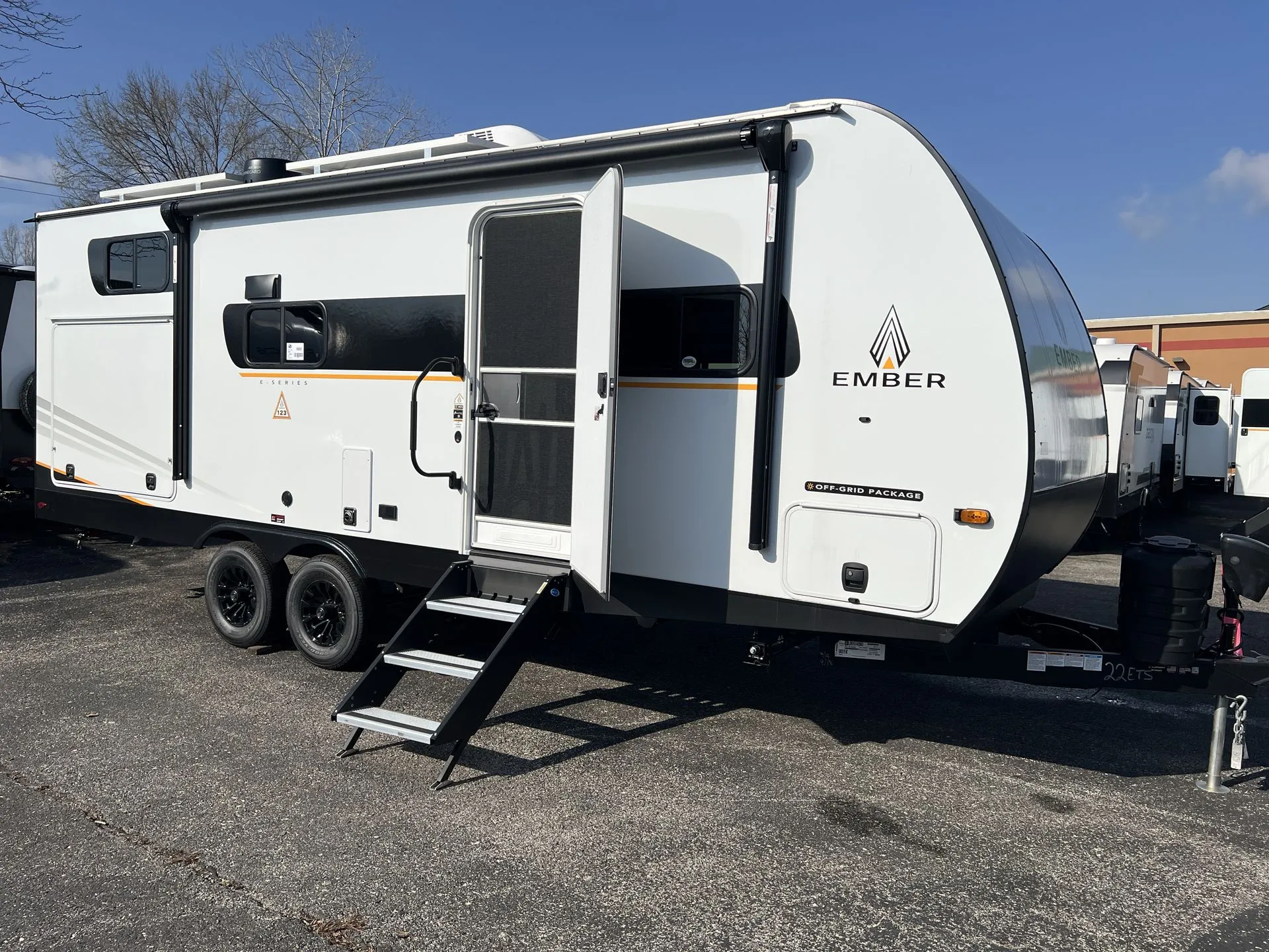 2026 Ember RV E-Series 22ETS - Photo 2