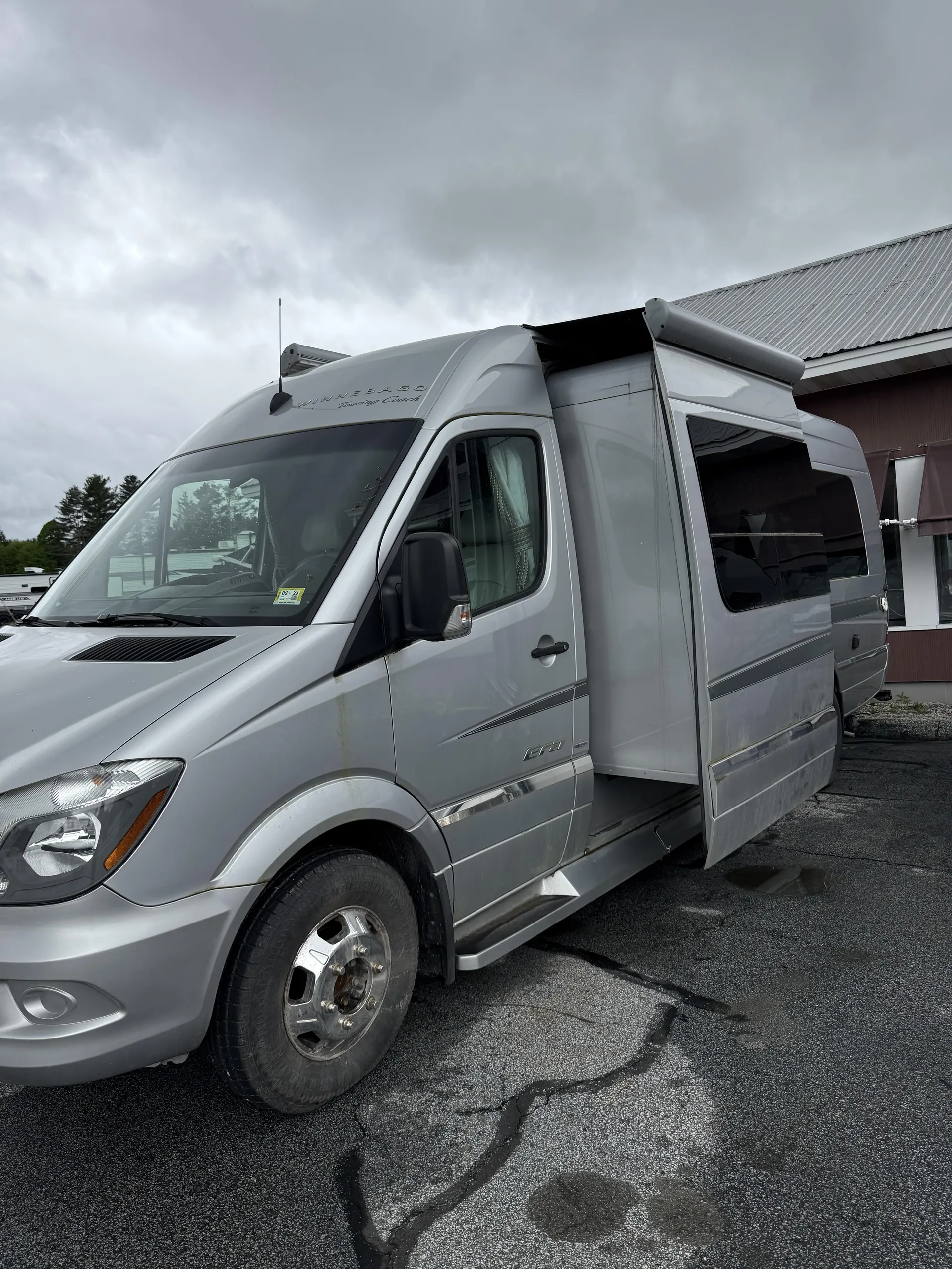 2014 Mercedes WINNEBAGO 170C - Photo 3